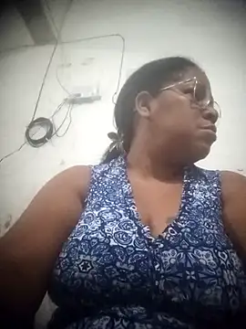 Big ass submissive online show from March 22, 2026, 6:17 am