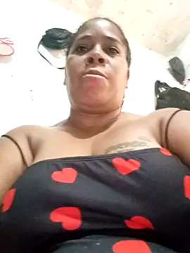 Snapshot of Big_ass_submissive chatting on April 29, 2026, 1:04 pm Big ass submissive online show from April 29, 2026, 1:04 pm