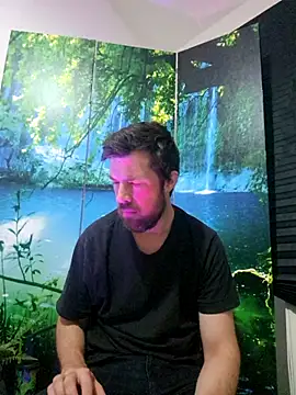 welcome-to-the-jungle online show from July 1, 2026, 8:19 pm