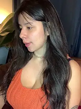 Canneela online show from October 3, 2025, 5:21 pm