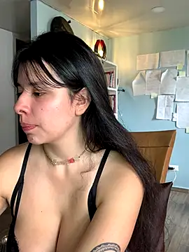 Canneela online show from October 17, 2025, 3:14 pm