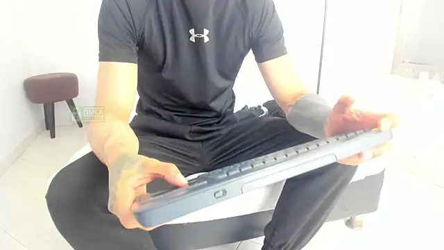 Mr Klein 69 online show from September 12, 2025, 1:55 pm