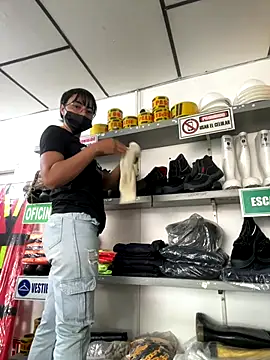 Kyra  Rose online show from November 29, 2025, 3:48 pm