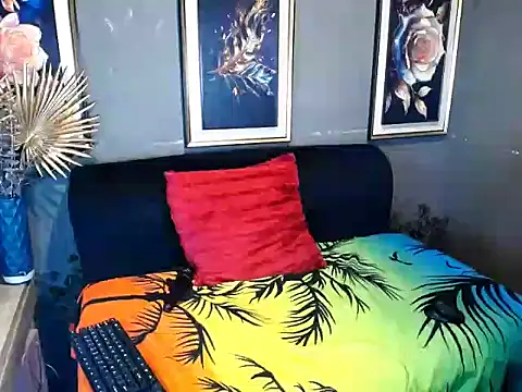 AngelEbony online show from January 15, 2026, 9:58 am