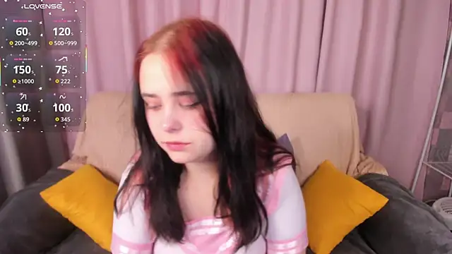 Alis Platt online show from October 22, 2025, 1:06 am