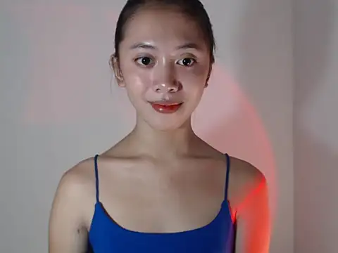 Snapshot of lovely_kiannaHugecock chatting on October 10, 2025, 10:09 pm lovely kiannaHugecock online show from October 10, 2025, 10:09 pm