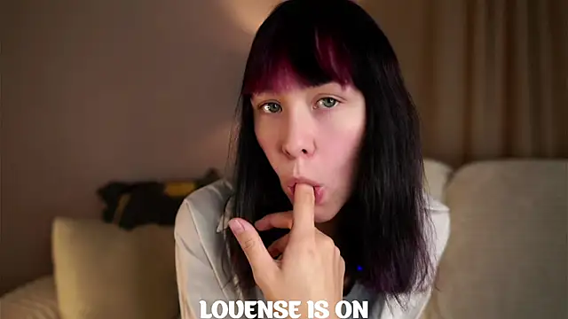 BritniBers online show from October 3, 2025, 10:45 am