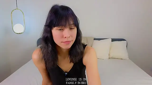 BritniBers online show from November 8, 2025, 10:37 am