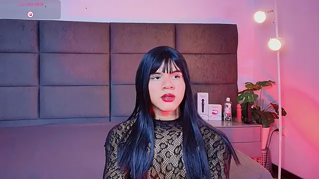 Slenna Moon online show from January 9, 2026, 3:20 am