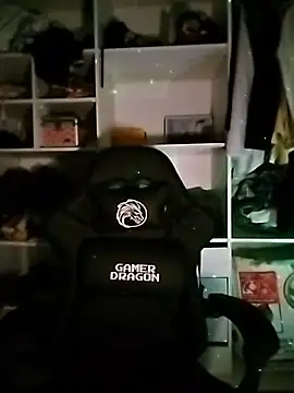 AuroraChest online show from February 14, 2026, 10:39 pm