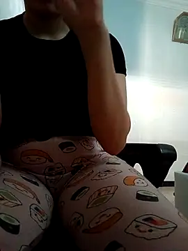 Snapshot of Ahalm chatting on October 10, 2025, 11:09 am Ahalm online show from October 10, 2025, 11:09 am