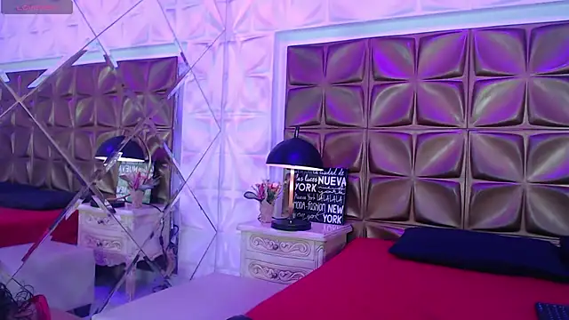 MeganLarsson online show from November 5, 2025, 12:05 pm