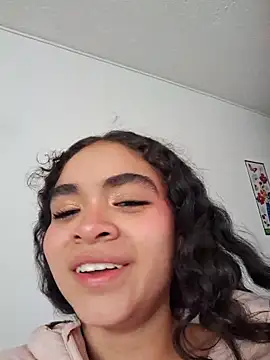 Snapshot of KENDALL_ART chatting on December 19, 2025, 7:21 pm KENDALL ART online show from December 19, 2025, 7:21 pm