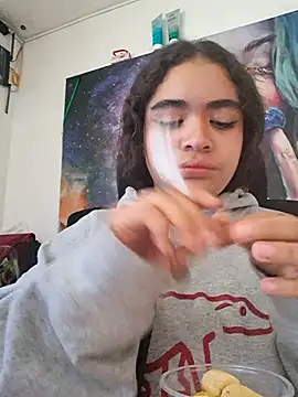 Snapshot of KENDALL_ART chatting on February 18, 2026, 8:49 pm KENDALL ART online show from February 18, 2026, 8:49 pm