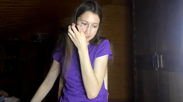 Shyselly online show from October 10, 2025, 4:50 pm