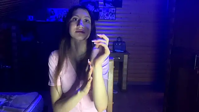 Shyselly online show from November 1, 2025, 5:15 pm