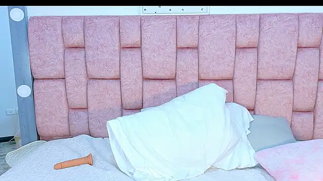 DaniniAnderson online show from November 30, 2025, 9:57 am