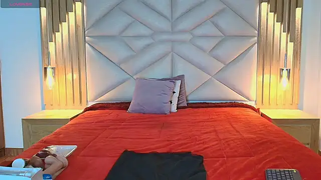 allie pearl online show from January 9, 2026, 12:08 pm