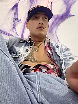 Samms777exotic online show from October 24, 2025, 1:57 am