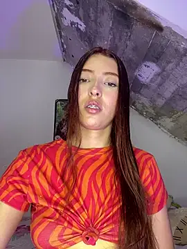 Melody rouxxx online show from April 7, 2026, 3:18 am