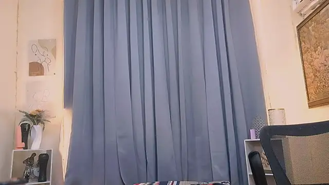 sassymimi69 online show from July 24, 2026, 2:48 pm