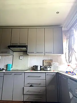 031bubbles online show from December 20, 2025, 9:49 am