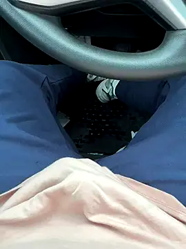 camboys poyraz online show from October 7, 2025, 11:40 am