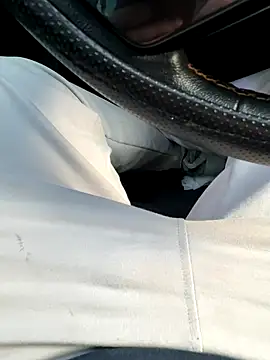 camboys poyraz online show from November 28, 2025, 9:01 am