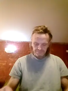 Kuba Gd online show from October 17, 2025, 4:37 am