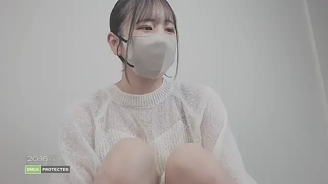 Snapshot of CocoaMilk18 chatting on February 18, 2026, 11:17 am CocoaMilk18 online show from February 18, 2026, 11:17 am