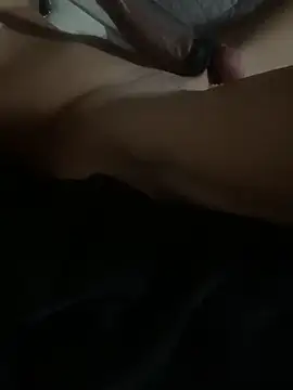 bananasex204 online show from September 23, 2025, 1:58 pm