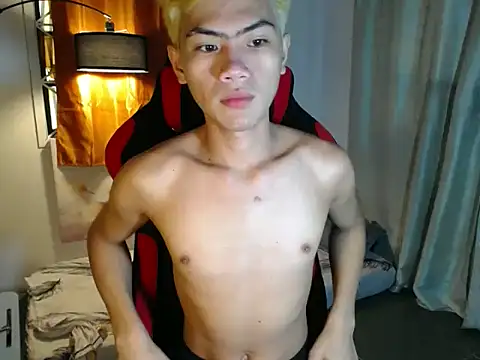 alex cummer online show from April 17, 2026, 11:52 pm