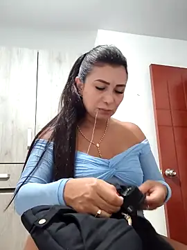 Snapshot of mia_mancinii chatting on May 14, 2026, 1:12 am mia mancinii online show from May 14, 2026, 1:12 am