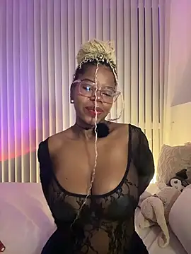 Sweet-Jade online show from May 24, 2026, 10:20 am