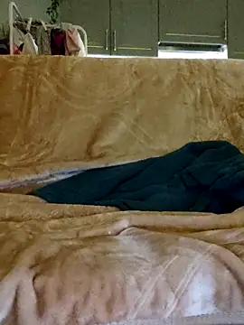 Nanou1269 online show from December 18, 2025, 9:32 pm