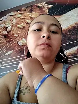 Freyacooper online show from September 22, 2025, 2:19 pm