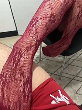 delibiri11 online show from April 29, 2026, 10:16 pm