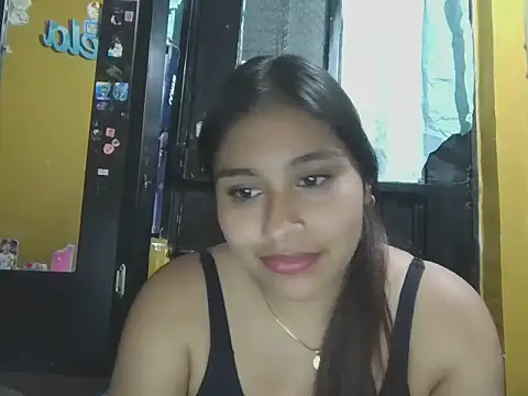 Snapshot of zairabreze chatting on July 7, 2026, 4:37 am zairabreze online show from July 7, 2026, 4:37 am