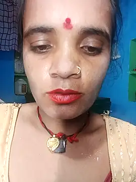 Snapshot of Hotwera chatting on September 10, 2025, 8:53 pm Hotwera online show from September 10, 2025, 8:53 pm