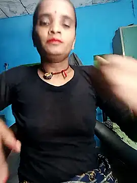 Snapshot of Hotwera chatting on September 16, 2025, 5:19 am Hotwera online show from September 16, 2025, 5:19 am