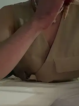 Snapshot of anhkiet_huang chatting on September 20, 2025, 10:44 pm anhkiet huang online show from September 20, 2025, 10:44 pm