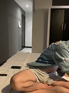 Snapshot of anhkiet_huang chatting on October 18, 2025, 3:13 pm anhkiet huang online show from October 18, 2025, 3:13 pm