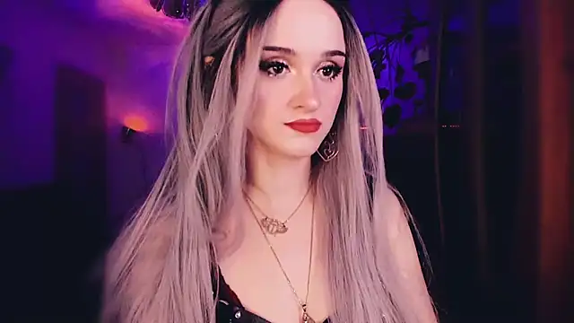 MistressJolie online show from September 10, 2025, 4:34 am