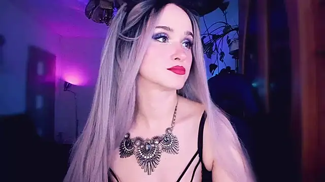 MistressJolie online show from September 27, 2025, 6:40 am