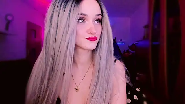 MistressJolie online show from February 20, 2026, 4:51 pm