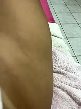 Snapshot of Katianesantos chatting on January 13, 2026, 8:25 pm Katianesantos online show from January 13, 2026, 8:25 pm