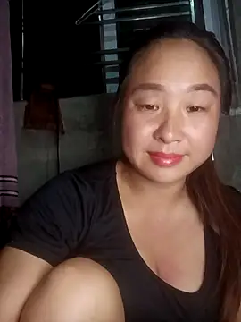 suki-lady online show from September 16, 2025, 4:41 pm