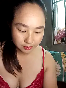 suki-lady online show from October 1, 2025, 7:47 am