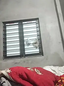 kute-00 online show from December 1, 2025, 9:53 pm