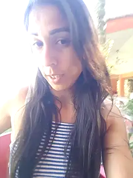 Snapshot of Lindasimpson chatting on November 2, 2025, 4:20 pm Lindasimpson online show from November 2, 2025, 4:20 pm